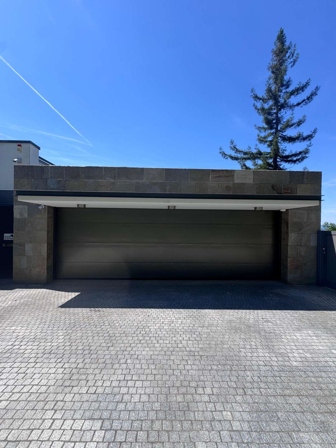 Garage mit Direktzugang
